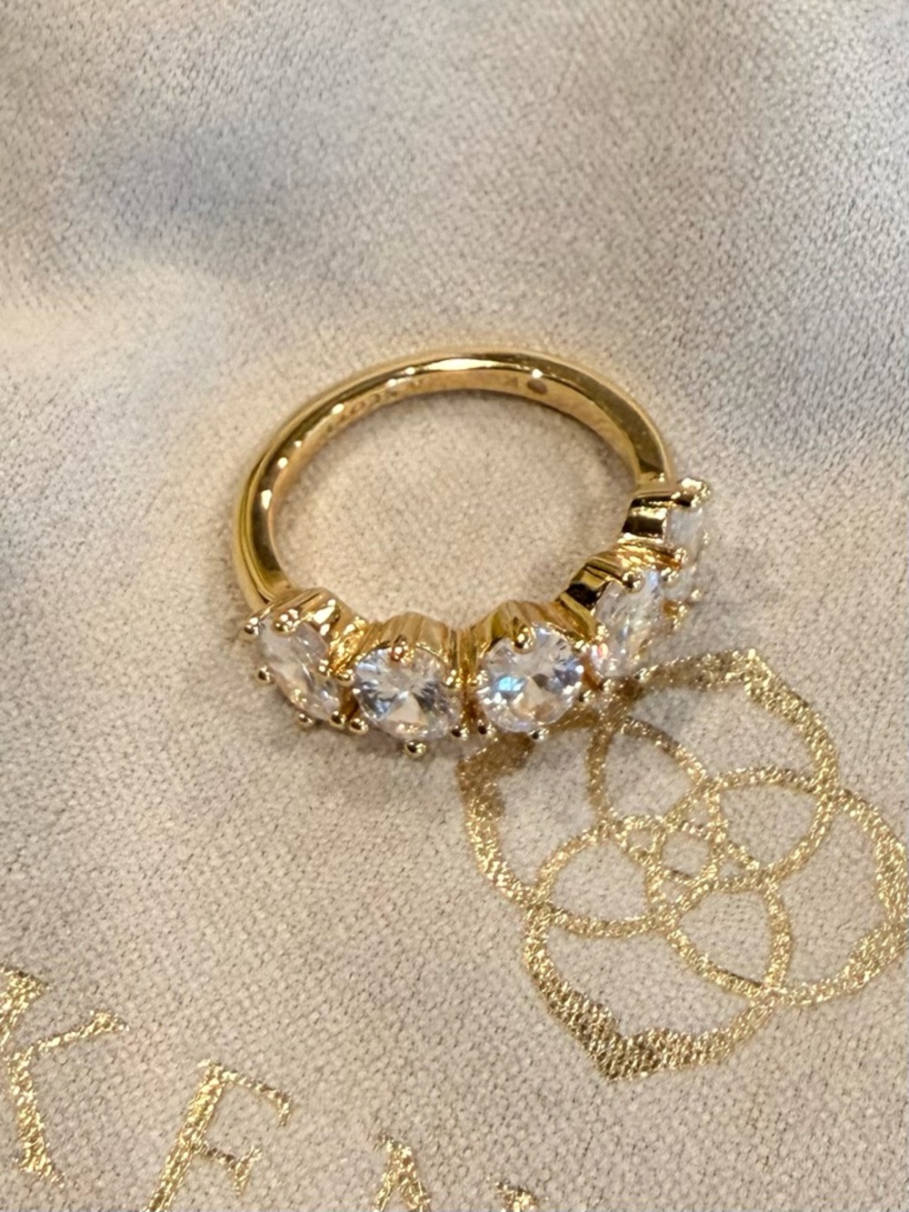 Kendra Scott Cailin Ring Size 6